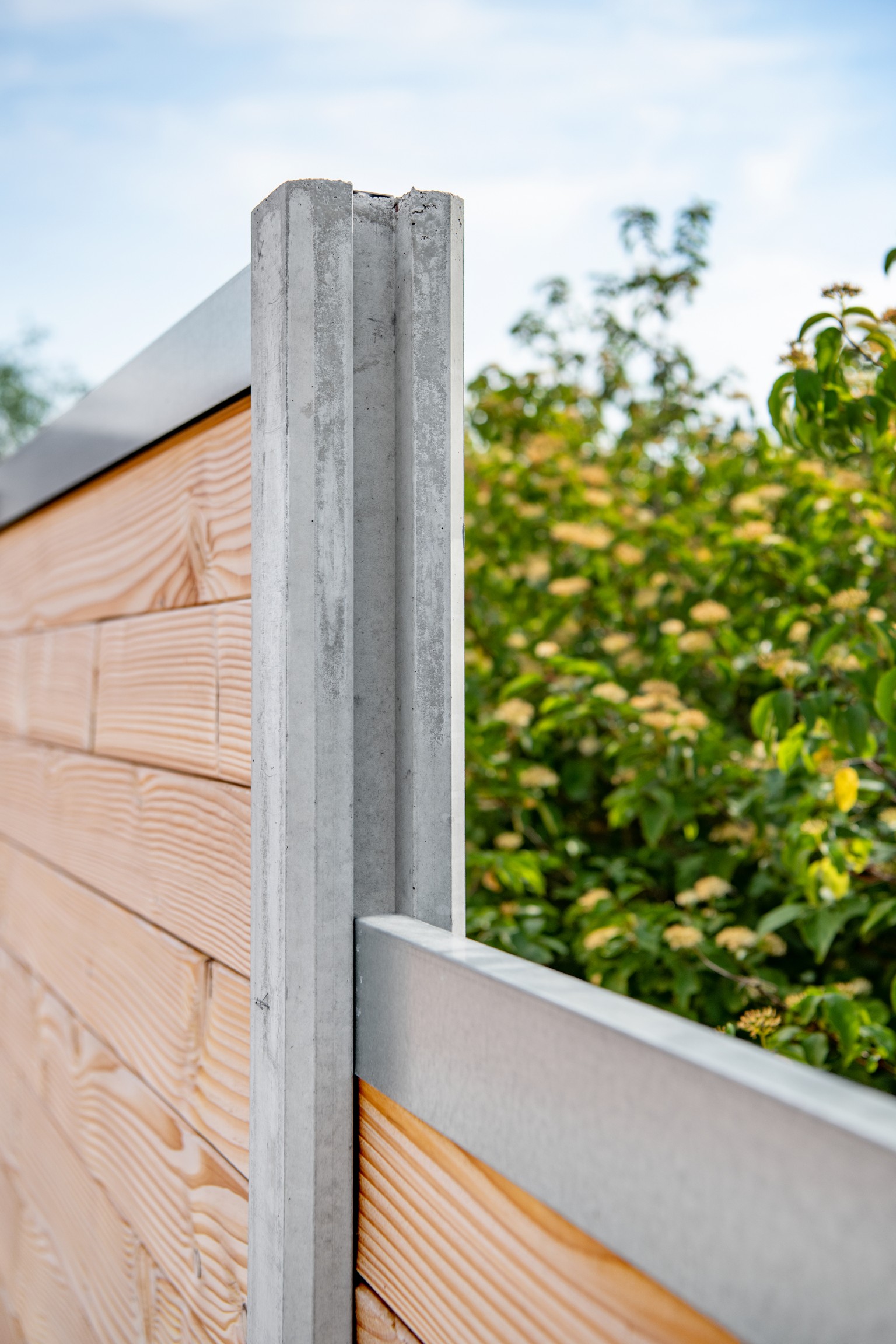 66901c94a7cc7-becef7fb47f0f1e7d218006b65819085e00b7175-p003481-r-v01-0-202207jpg